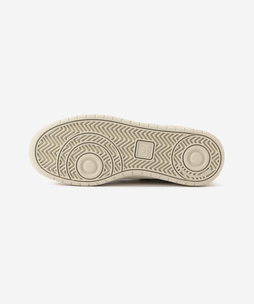 VEJA(ヴェジャ)の「VEJA | V-10 WOMEN(スニーカー・レディース・ホワイト系その他・38/39/37)」の6枚目の写真