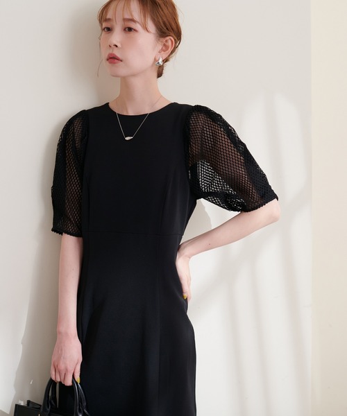 natural couture(ナチュラルクチュール)の「オケージョン対応可能 / 異素材メッシュスリーブドレス(ドレス・レディース・ブラック/アイボリー/サックスブルー・FREE)」の13枚目の写真