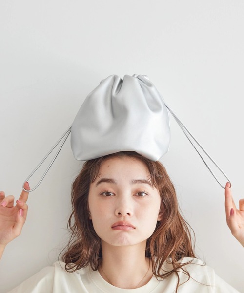 AMERICAN HOLIC(アメリカンホリック)の「巾着バッグ(エコバッグ/サブバッグ・レディース・シルバー/ブラック/カーキ・FREE)」の3枚目の写真