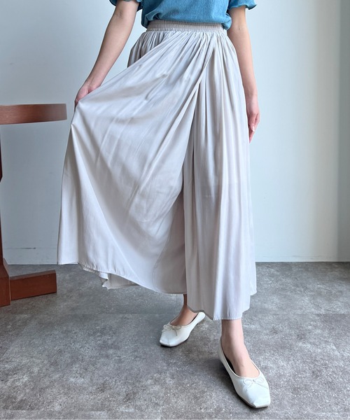 Chez toi(シェトワ)の「サテンカシュクールギャザーパンツ(その他パンツ・レディース・ブラック/ピンク/グレイッシュベージュ・FREE)」の17枚目の写真