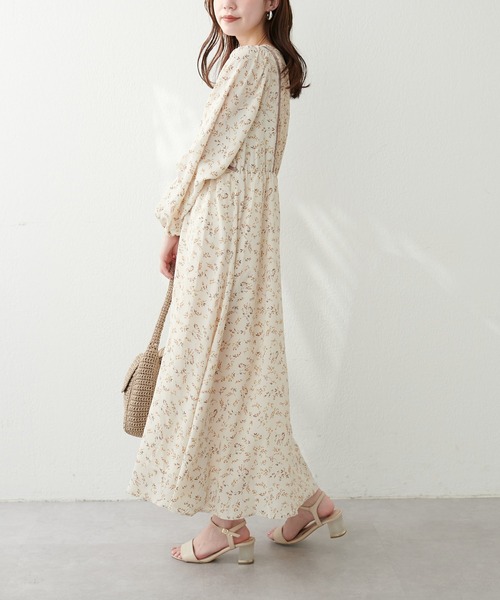 natural couture（ナチュラルクチュール）の「配色テープ使いオリエンタル柄ワンピース（ワンピース・レディース・ブルー/アイボリー/ブラック/グレイッシュベージュ・FREE）」の5枚目の写真