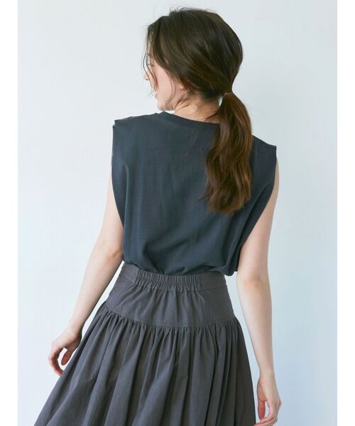 Ungrid（アングリッド）の「ヴィンテージロゴノースリトップス（タンクトップ・レディース・オレンジ/オフホワイト/チャコールグレー・FREE）」の21枚目の写真