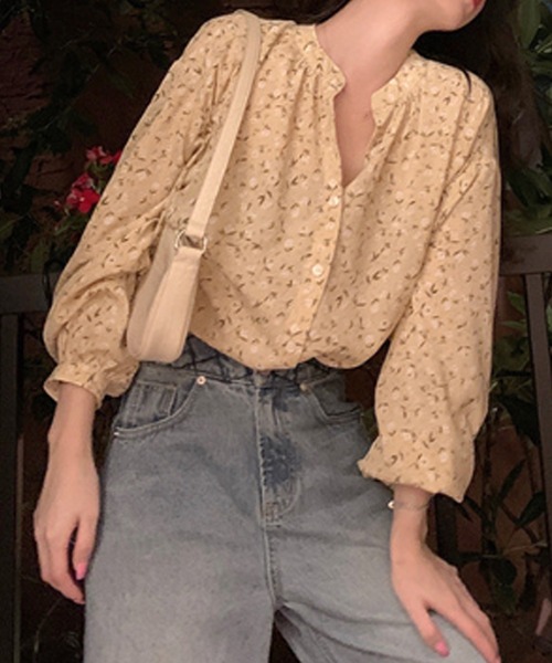 Amulet(アミュレット)の「花柄フェミニンブラウス(シャツ/ブラウス・レディース・イエロー/ホワイト・L/M/XL)」の7枚目の写真