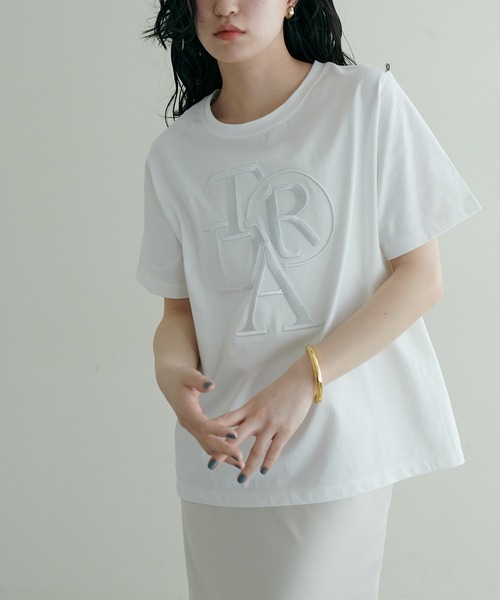 LARUTA(ラルータ)の「【LARUTA】厚盛ロゴ刺繍T(Tシャツ/カットソー・レディース・チャコールグレー/ベージュ/オフホワイト/カーキ・FREE)」の7枚目の写真