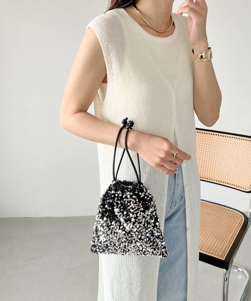 MYMOOD.（マイムード）の「2WAYスパンコール巾着ミニショルダー（ショルダーバッグ・レディース・シルバー/ブラック・FREE）」の16枚目の写真