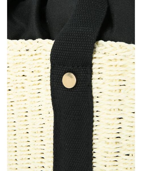 Te chichi(テチチ)の「テープハンドルペーパートートバッグ(ハンドバッグ・レディース・キャメル/ホワイト/グレー・フリ-)」の19枚目の写真