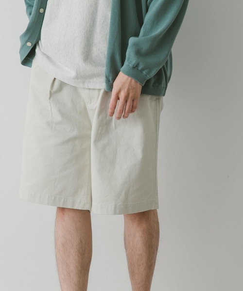 URBAN RESEARCH DOORS(アーバンリサーチドアーズ)の「ワイドチノショーツ(その他パンツ・メンズ・ベージュ/ネイビー/ホワイト系その他・MEDIUM/LARGE)」の4枚目の写真
