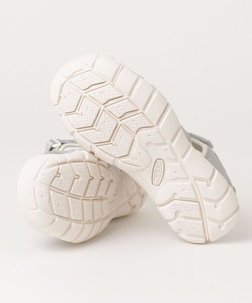 KEEN(キーン)の「SEACAMP II CNX / シーキャンプ ツー シーエヌエックス ★Collaboration with Omas Hande / キッズ サンダル(サンダル・キッズ・シルバー・22cm/21cm/23.5cm/20cm/22.5cm)」の2枚目の写真