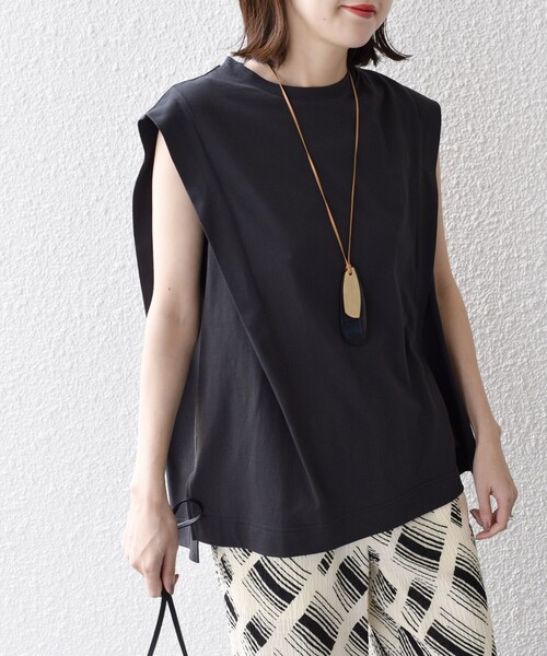 SHIPS(シップス)の「〈汗染軽減加工〉フレンチスリーブ プルオーバー◇(Tシャツ/カットソー・レディース・パープル/オフホワイト/ベージュ/ダークグレー・ONE SIZE)」の3枚目の写真