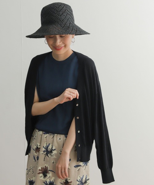 URBAN RESEARCH DOORS（アーバンリサーチドアーズ）の「ウォッシャブルニットVネックカーディガン（カーディガン/ボレロ・レディース・ベージュ/ブラック・MEDIUM）」の2枚目の写真