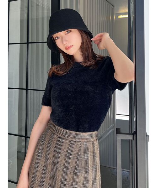 RESEXXY（リゼクシー）の「ミニシャギーニットトップス（ニット/セーター・レディース・ブルー/ホワイト/ブラック・FREE）」の6枚目の写真