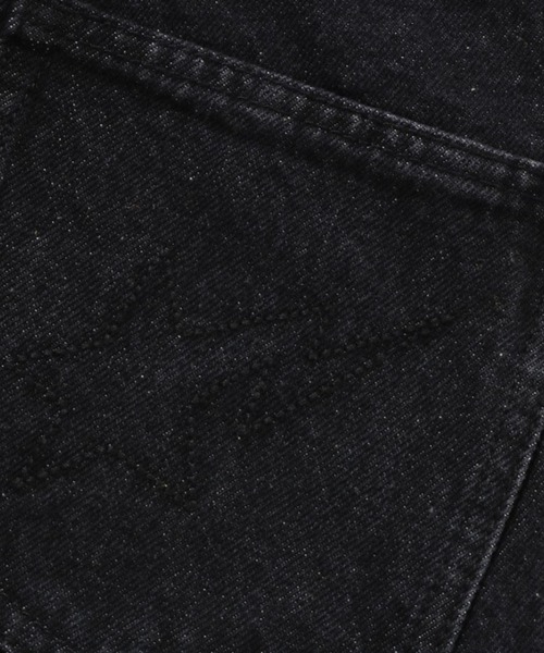 A BATHING APE（アベイシングエイプ）の「CRYSTAL STONE SHARK HIGH WAIST DENIM PANTS L（デニムパンツ・レディース・ブラック/ライトインディゴブルー・SMALL/X-SMALL）」の9枚目の写真