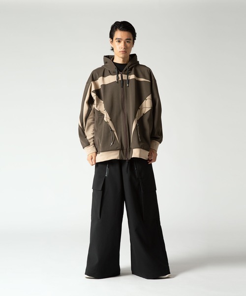 yoshiokubo（ヨシオクボ）の「yoshiokubo ヨシオクボ / ARROW HOODIE