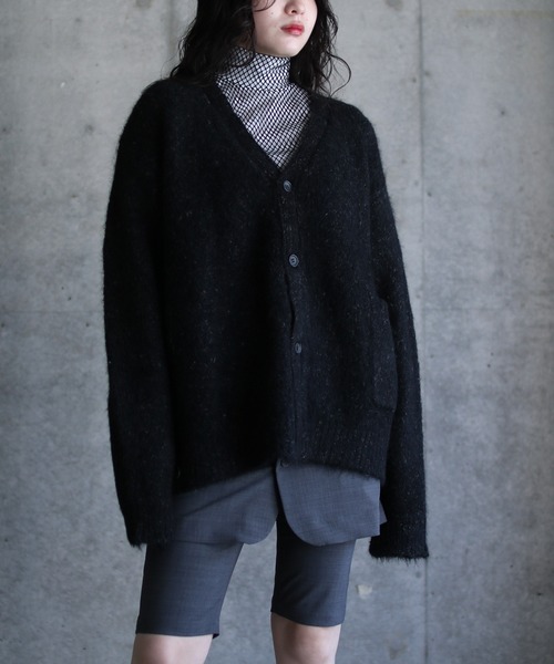G.V.G.V.（ジーヴィージーヴィー）の「ALPACA BLEND SHAGGY KNIT CARDIGAN（カーディガン/ボレロ・レディース・ピンク/ブラック・ONE SIZE）」の2枚目の写真