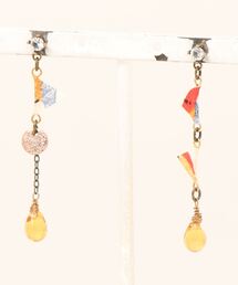 【ouka no mori】flag ピアス LIBERTY Fabric使用