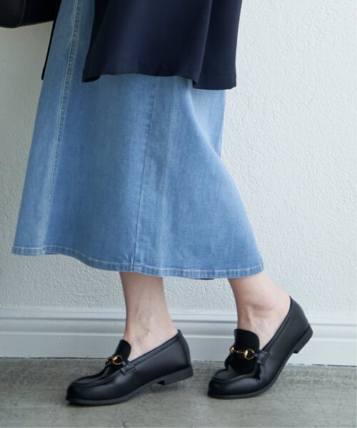 ikka（イッカ）の「ラクチンビットローファー（ローファー・レディース・ベージュ/ブラック/オフホワイト・M/L）」の6枚目の写真