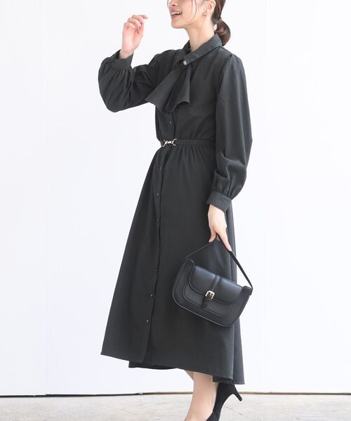 rps（アールピーエス）の「ベルト付きボータイワンピース（ワンピース・レディース・グレイッシュベージュ/ピンクベージュ/ブラック・フリー）」の5枚目の写真