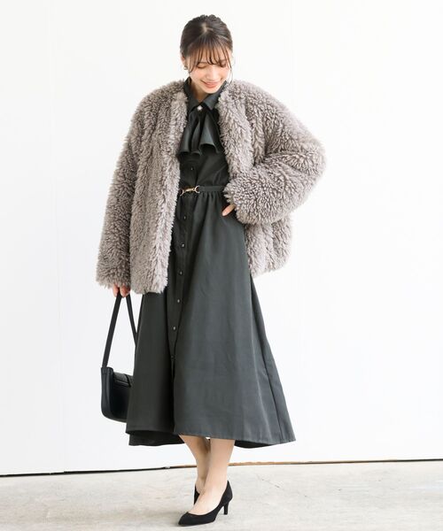 rps（アールピーエス）の「ベルト付きボータイワンピース（ワンピース・レディース・グレイッシュベージュ/ピンクベージュ/ブラック・フリー）」の12枚目の写真