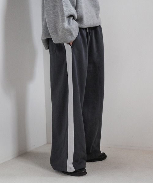 NILWAY（ニルウェイ）の「花刺繍サイドライン袴スウェットパンツ（スウェットパンツ・メンズ・アイボリー/チャコール/ライトグレー・SMALL/LARGE/MEDIUM）」の9枚目の写真