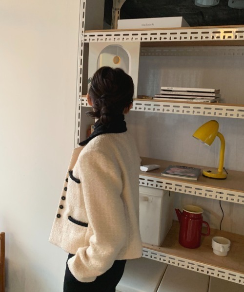 N.s（エヌドットエス）の「コントラスト配色ボタンジャケット（その他アウター・レディース・ホワイト/ブラック・FREE）」の17枚目の写真