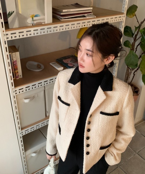 N.s（エヌドットエス）の「コントラスト配色ボタンジャケット（その他アウター・レディース・ホワイト/ブラック・FREE）」の11枚目の写真