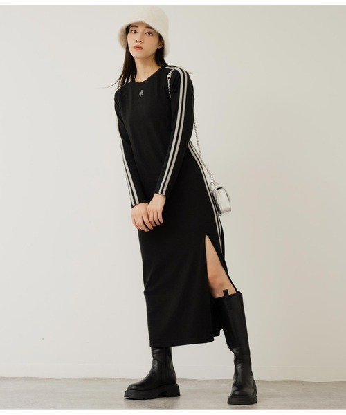 ANAP（アナップ）の「ラグランスリーブラインワンピースクルーネック長袖（ワンピース・レディース・ブラック/グレー・FREE）」の8枚目の写真