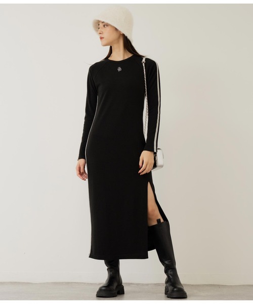 ANAP（アナップ）の「ラグランスリーブラインワンピースクルーネック長袖（ワンピース・レディース・ブラック/グレー・FREE）」の9枚目の写真
