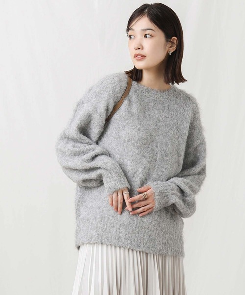 Gready Brilliant(グレディブリリアン)の「シャギークルーPOニット(ニット/セーター・レディース・グレー/レッド/ブラック・FREE)」の2枚目の写真