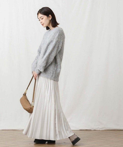 Gready Brilliant(グレディブリリアン)の「シャギークルーPOニット(ニット/セーター・レディース・グレー/レッド/ブラック・FREE)」の13枚目の写真