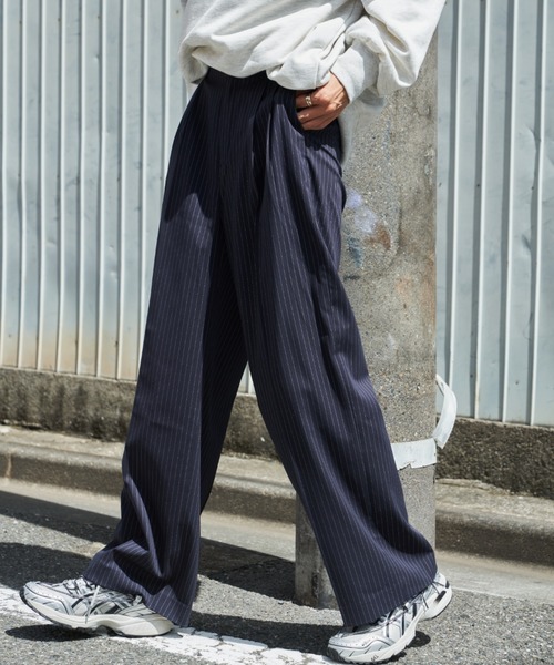 Auntie Rosa Holiday（アンティローザホリデー）の「ストライプタックワイドパンツ（スラックス・レディース・グレー系その他2/ネイビー×ホワイト・マルチサイズ）」の19枚目の写真