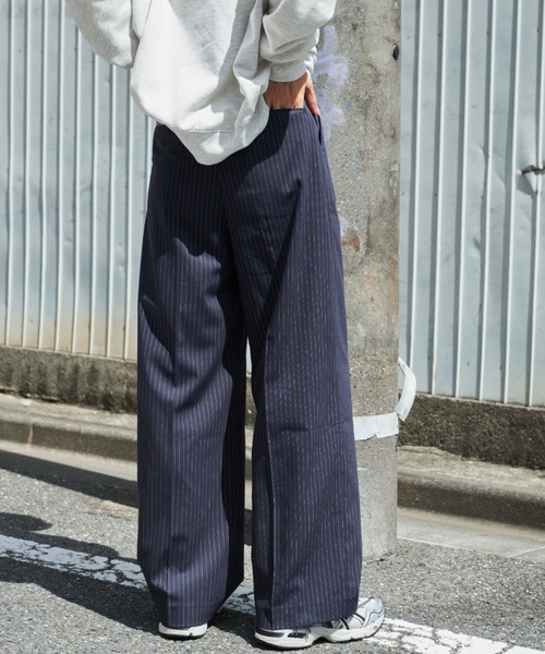 Auntie Rosa Holiday（アンティローザホリデー）の「ストライプタックワイドパンツ（スラックス・レディース・グレー系その他2/ネイビー×ホワイト・マルチサイズ）」の20枚目の写真