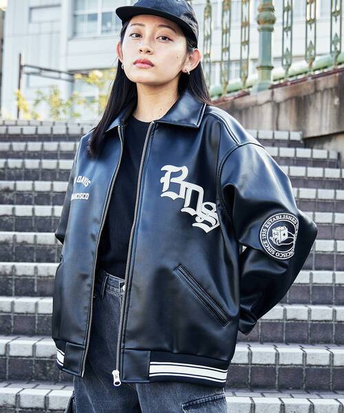 BEN DAVIS(ベンデイビス)の「【BEN DAVIS(ベンデイビス)】 FAUX LEATHER FLIGHT JACKET / レザー ワッペン 刺繍 フライトジャケット(ライダースジャケット・メンズ・ブラック/ブラウン・MEDIUM/X-LARGE/LARGE)」の3枚目の写真