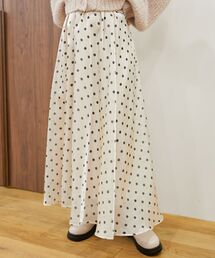 シャイニーレイヤードスカート