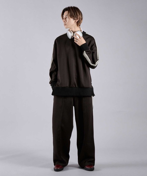 Adoon plain（アドーンプレーン）の「サイドジップトラックスウェット