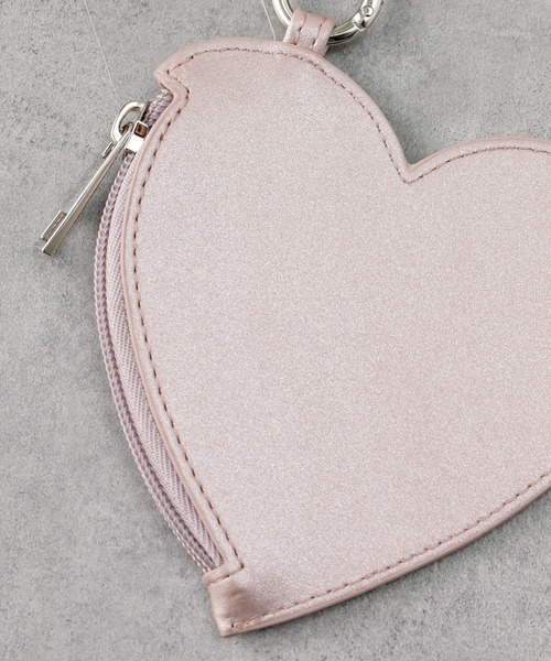 DISCOAT（ディスコート）の「ハートポーチ付きスマホストラップ（スマホグッズ・レディース・シルバー/ブラック/ピンク・FREE）」の9枚目の写真