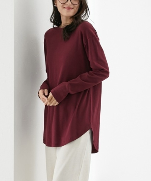 slattgir(スラットジール)の「高身長 綿100%ラウンドヘムロング丈Tシャツ (トールサイズ)(Tシャツ/カットソー・レディース・オフホワイト/ブラック/グリーン/カーキ/杢グレー/ワインレッド/ブルー・3L/LL/4L/L/M/5L)」の7枚目の写真