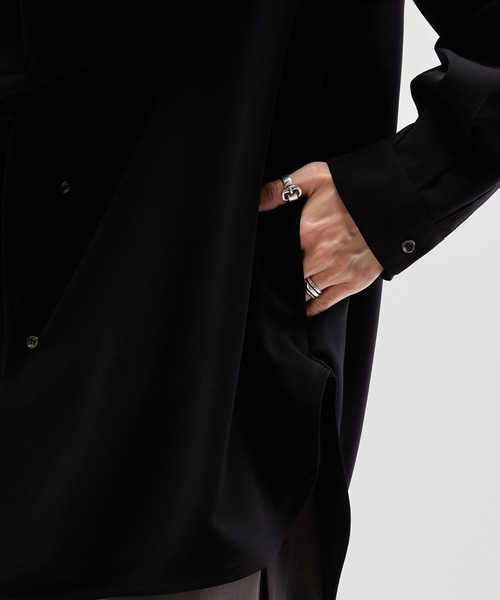 Lui's（ルイス）の「ウォッシャブルBIGシャツ（シャツ/ブラウス・メンズ・ライトグレー/ブラック・FREE）」の19枚目の写真