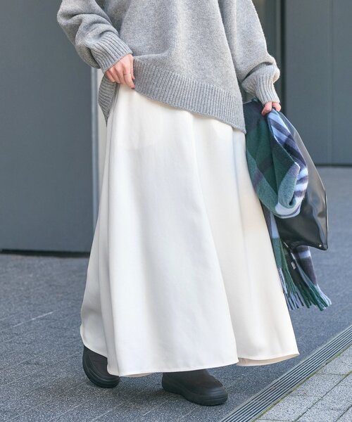 Spick and Span スエードサテンロングスカート 36 ナチュラル Spick and Span スエードサテンロングスカート 36 ナチュラル