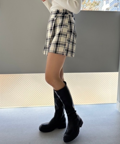 OLIVE des OLIVE（オリーブデオリーブ）の「ラップ風ショートパンツ　1041020010（その他パンツ・レディース・オフホワイト/チャコールグレー/ブラック・FREE）」の5枚目の写真