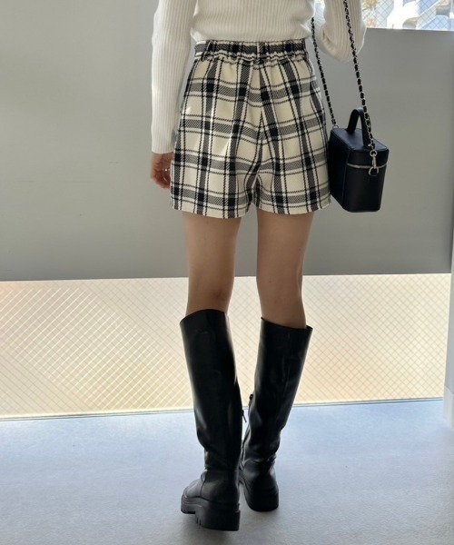 OLIVE des OLIVE（オリーブデオリーブ）の「ラップ風ショートパンツ　1041020010（その他パンツ・レディース・オフホワイト/チャコールグレー/ブラック・FREE）」の6枚目の写真