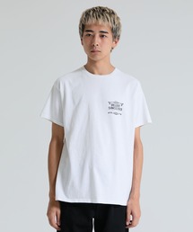 DELUXE VEGAS TEE