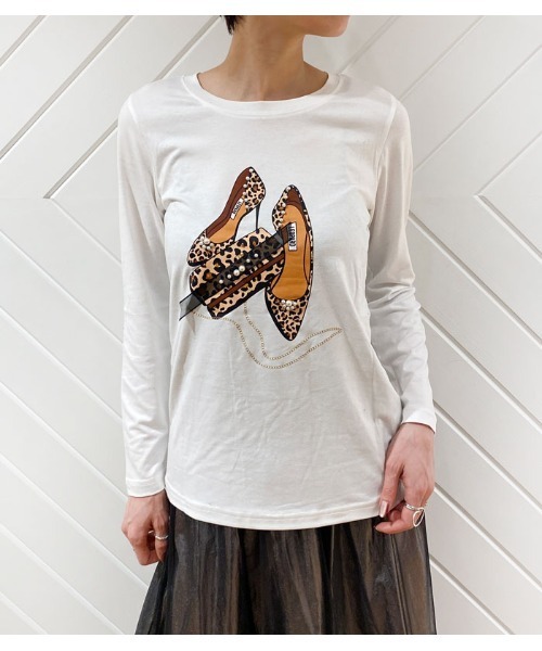 Desert　Rose（デザートローズ）の「【DESERT ROSE/デザートローズ】プリント装飾長袖カットソー（Tシャツ/カットソー・レディース・ホワイト・FREE）」の4枚目の写真