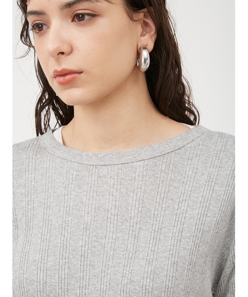 Mila Owen（ミラオーウェン）の「ルーズフィットレイヤードカットトップス【手洗い可能】（Tシャツ/カットソー・レディース・ブラック/ベージュ/グレー/イエロー・1/0）」の12枚目の写真