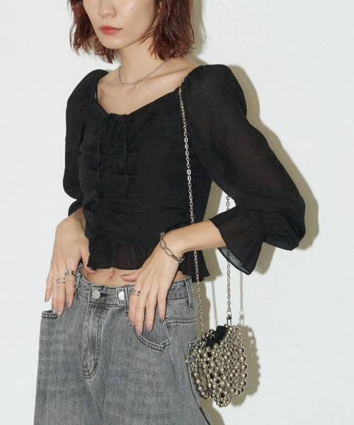 Auntie Rosa Holiday(アンティローザホリデー)の「シャーリングクロップドブラウス(シャツ/ブラウス・レディース・ブラック/イエロー/オフホワイト・FREE)」の11枚目の写真