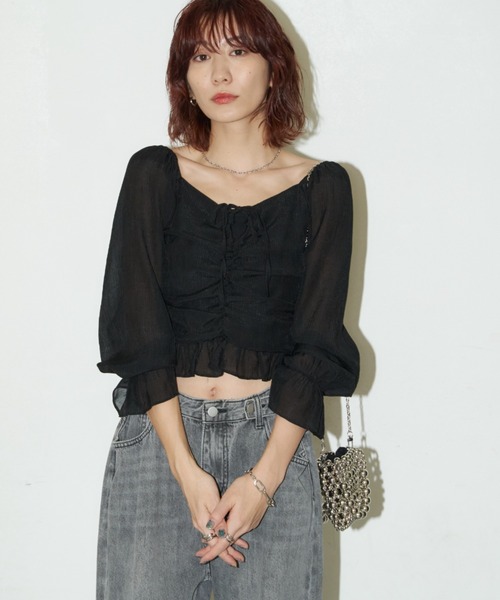 Auntie Rosa Holiday(アンティローザホリデー)の「シャーリングクロップドブラウス(シャツ/ブラウス・レディース・ブラック/イエロー/オフホワイト・FREE)」の14枚目の写真