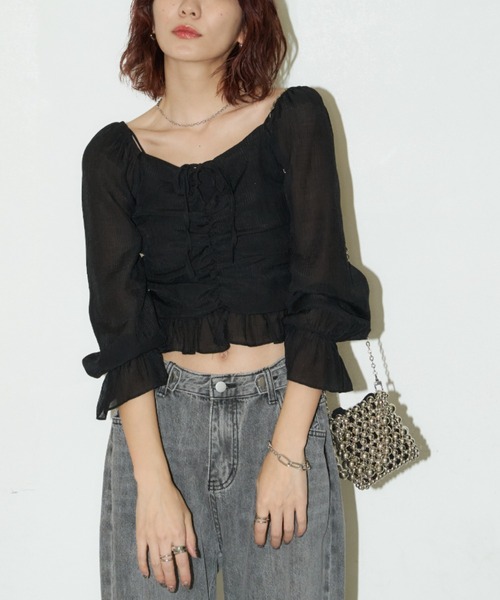 Auntie Rosa Holiday(アンティローザホリデー)の「シャーリングクロップドブラウス(シャツ/ブラウス・レディース・ブラック/イエロー/オフホワイト・FREE)」の12枚目の写真