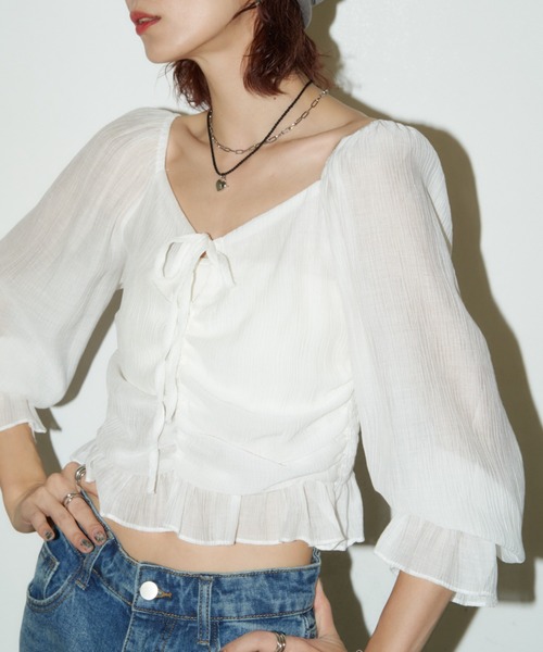 Auntie Rosa Holiday(アンティローザホリデー)の「シャーリングクロップドブラウス(シャツ/ブラウス・レディース・ブラック/イエロー/オフホワイト・FREE)」の9枚目の写真