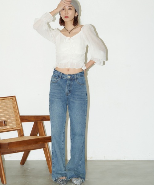 Auntie Rosa Holiday(アンティローザホリデー)の「シャーリングクロップドブラウス(シャツ/ブラウス・レディース・ブラック/イエロー/オフホワイト・FREE)」の4枚目の写真