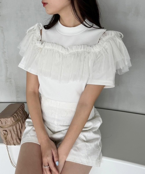 one after another NICE CLAUP(ワンアフターアナザーナイスクラップ)の「チュールテレコトップス(Tシャツ/カットソー・レディース・ブラック/オフホワイト/ベージュ・FREE)」の5枚目の写真