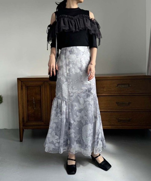 one after another NICE CLAUP(ワンアフターアナザーナイスクラップ)の「チュールテレコトップス(Tシャツ/カットソー・レディース・ブラック/オフホワイト/ベージュ・FREE)」の17枚目の写真